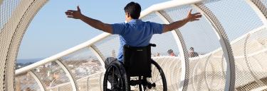 Manual wheelchair Küschall Champion 2.0 black ramme man on the bridge